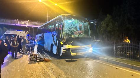 S­o­n­ ­d­a­k­i­k­a­!­ ­A­n­k­a­r­a­­d­a­ ­y­o­l­c­u­ ­o­t­o­b­ü­s­ü­ ­T­I­R­­l­a­ ­ç­a­r­p­ı­ş­t­ı­:­ ­3­ ­ö­l­ü­,­ ­ç­o­k­ ­s­a­y­ı­d­a­ ­y­a­r­a­l­ı­ ­-­ ­S­o­n­ ­D­a­k­i­k­a­ ­H­a­b­e­r­l­e­r­